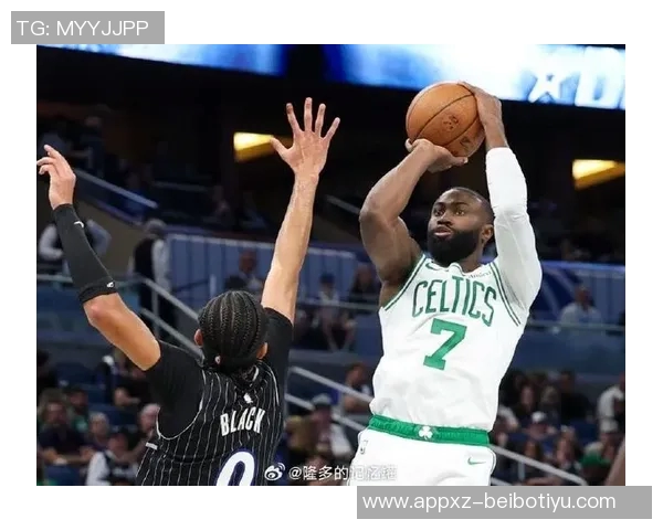 杰伦布朗单节狂砍14分难救主全场贡献24分6板5助显孤立无援 杰伦布朗单节狂砍14分难救主全场贡献24分6板5助显孤立无援